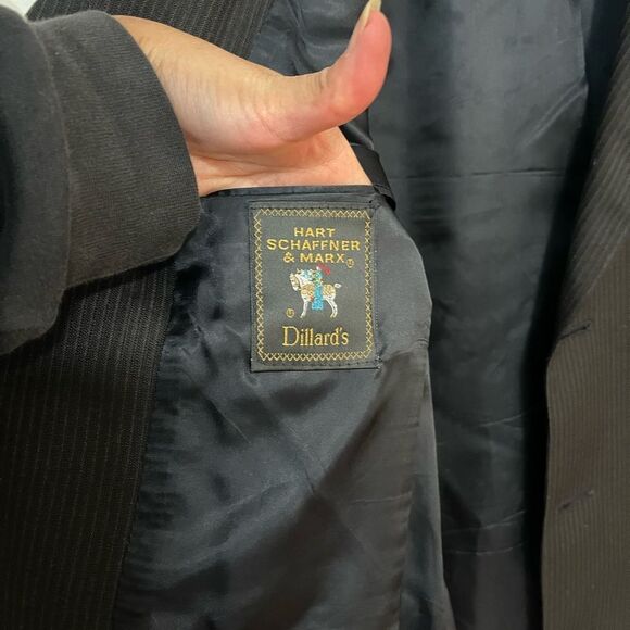 Hart Schaffner & Marx Dillarda black pin stripe Men’s blazer - Picture 7 of 9